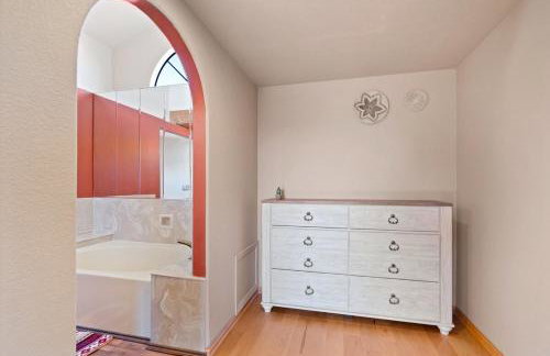 Southwestern Paradise, Simply Classic 4Bed 3Bath - Foto 21