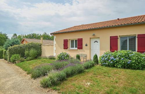 Luxe villa in Les Forges with BBQ Garden - Foto 14