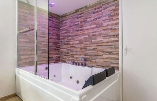 Love Room avec Jacuzzi, Le Saccard - Foto 7