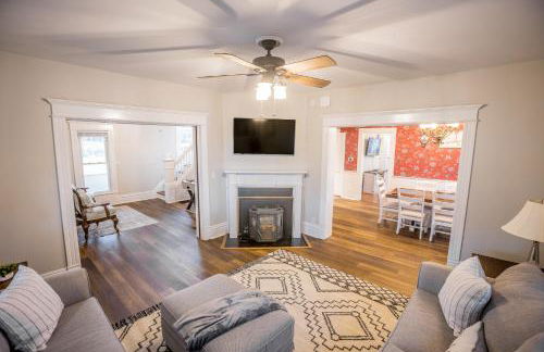 Lakeside Vineyard Farmhouse - Foto 20