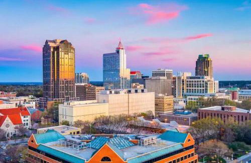 North Raleigh Private Retreat - Foto 22