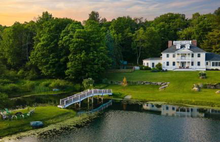 Secluded Estate Optional Guest House, Pond, Playroom, Gym & Theater Sunny Pond by Avantstay - Foto 12