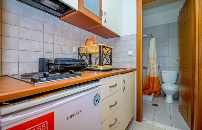 Cozy 'koukou' Discrete Apartment in Orestiada - Foto 7