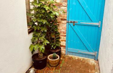 Beautiful cozy old Cottage near the Sea and all Attractions - Foto 28