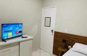 Ape com Horta, Cama Casal Queen, SmartTV, Ar, WiFi e Vaga na garagem - Foto 3