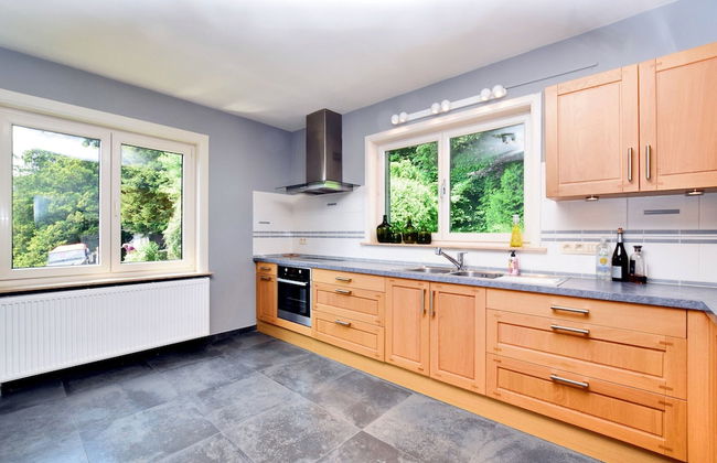 Modern Holiday Home in Flobecq With Garden - Foto 20