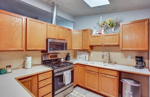 6 Mi to Lake Meridian Park Auburn Home with Yard - Foto 3