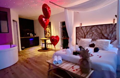 Le Bohème Spa, loveroom à Sète - Foto 11