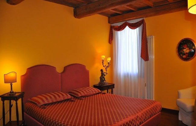 Piazza Nova Guest House - Photo 9