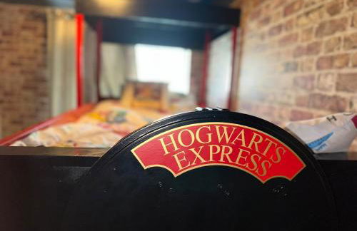 Quidditch Quarters Themed Property - Foto 29