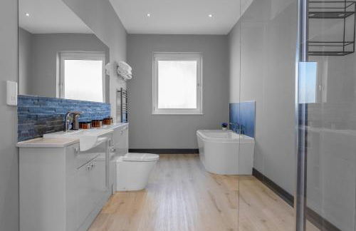 Luxe 5 Bedroom Guardbridge House - St Andrews - Foto 57