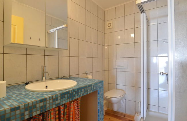 Group House With 3 Apartment for Family - Foto 26