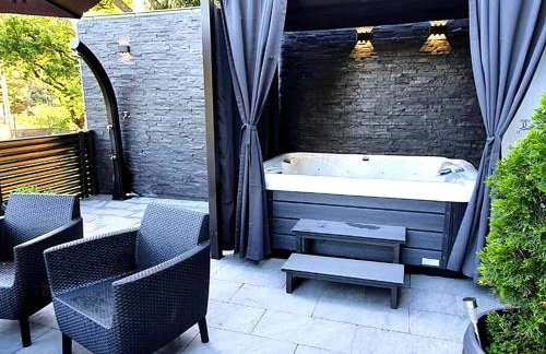 Beautiful house with large terrace and jacuzzi - Foto 2
