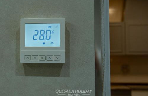 Semi-Detached Villa Costa Balear Private Pool & Views - Photo 18