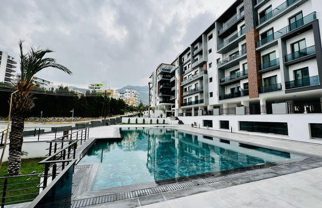 "A Brand new 1+1 Flat in Kyrenia. It is Central With a Lots of Facilities." - Foto 8