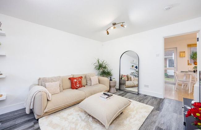 Stylish 3-bed Home in East London Free Parking - Foto 41