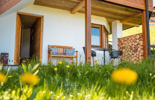 Luxus Chalet im Allgäu - Zirbenholz Schlafzimmer - Terrasse mit Bergblick - Infrarotkabine - Foto 32