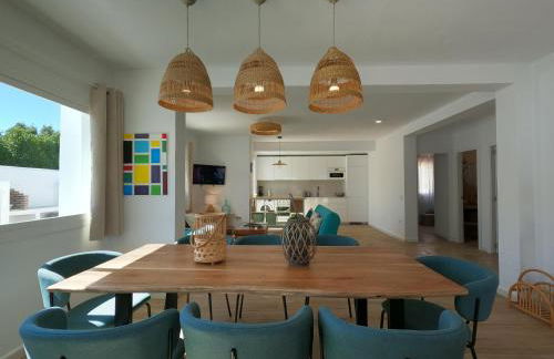 Preciosa Villa Independiente 100metros playa 10personas, Free Parking, Fully renovated Now - Foto 8