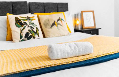 Modern Apartment - Street Parking - Smart TV & Netflix 4BR - Foto 17