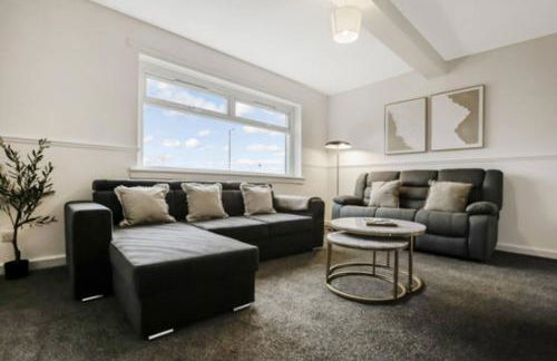 Free Parking - Central - Sleeps 6 - 3 Bedrooms - Foto 1