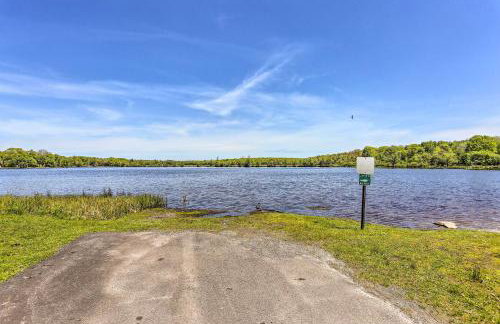 Community Beach and Lake Pocono Summit Escape - Foto 39