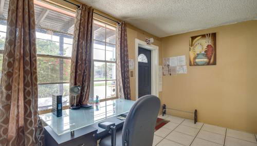 4 Mi to Beach Hollywood Home with Patios! - Foto 5