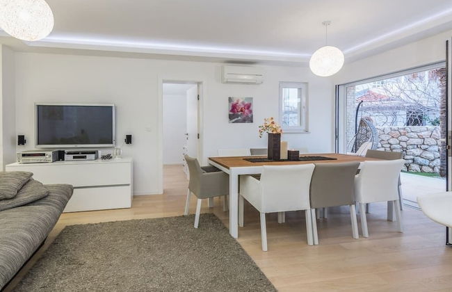 Luxury Villa White Rose with the Pool - Foto 29