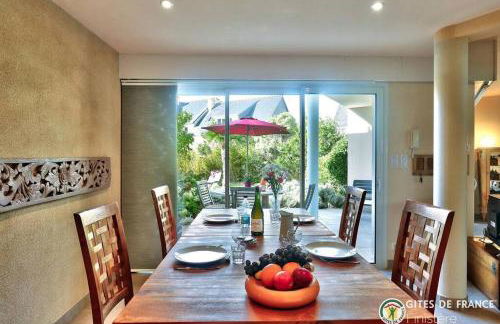 LocaLise - A80 - La villa blanche - Côté jardin - Plain-pied - Wifi inclus - Draps inclus - Animaux bienvenue - Foto 16