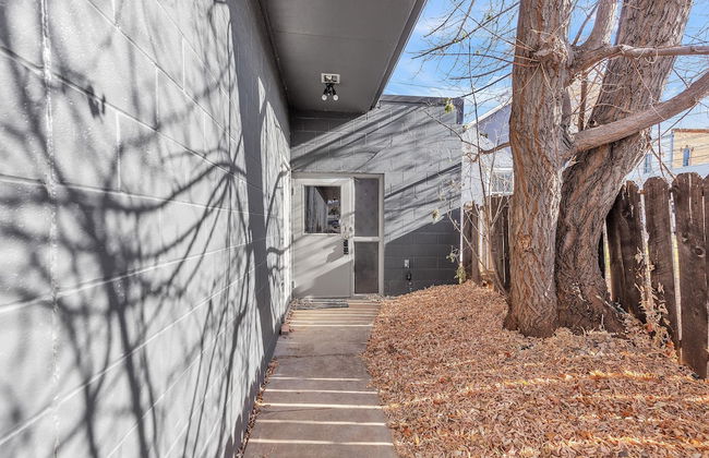 Downtown 2 Story Property 2 Bedroom Apts by RedAwning - Foto 23