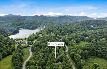 Blowing Rock Cabin Hot Tub Lake & Trout Stream 3 King Suites 2 Fireplaces - Foto 29