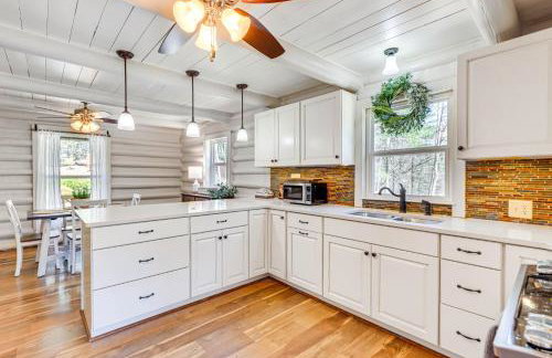 Dog-Friendly Hiawassee Cabin Near Lake and Hiking - Foto 10