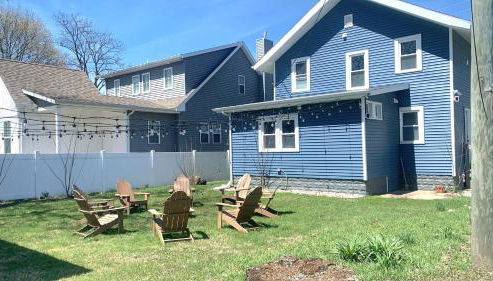 Cozy 4BD - Backyard Retreat - 3mins to Notre Dame - Foto 2, Garden, Garden view