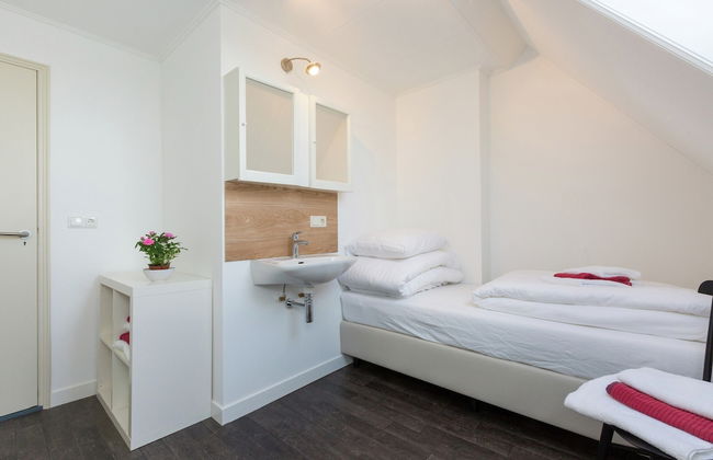 Luxury Apartment With sun Shower at the Edge of the Beautiful Oostkapelle - Photo 9