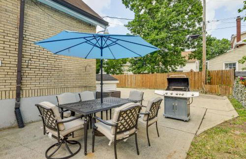 Modern Group Getaway with Private Yard in Cincinnati - Foto 28