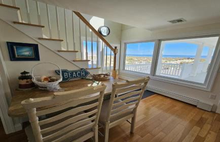 Single Family Ocean Front Wifi Washer & Dryer Rooftop Deck Master Suite With Fireplace Large Brant Beach Ocean Front Home Withmagnificent Views - Foto 9