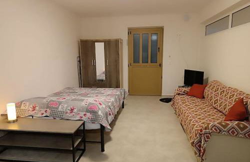 Thanos Studio - Foto 3