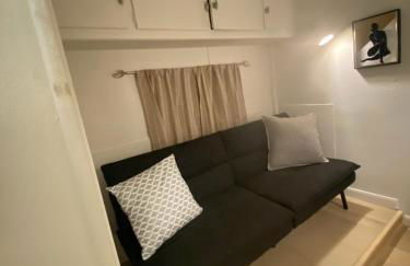 Cozy 1-bedroom mobile home with WiFi, AC in charming Silver City - Foto 3