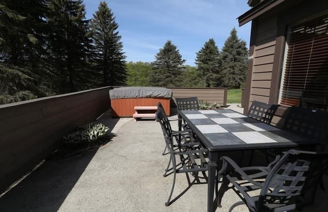 Seven Springs Sunridge 3 Bedrooms Premium Condo, Private Hot Tub! by RedAwning - Foto 35