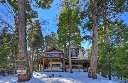 Stunning LAKE VIEW Game Room Spa Walk To Village - Photo 43