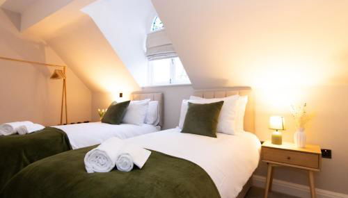 Luxury 2 BD with Free Parking & WIFI, Near Train Station and Stockport Hospital - Foto 3