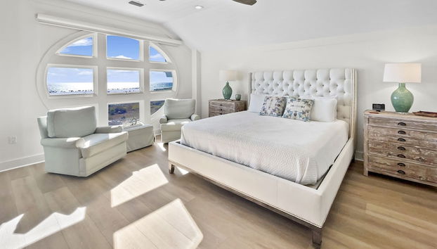 Views From Above 3 Bedroom Condo by RedAwning - Foto 2, Habitación