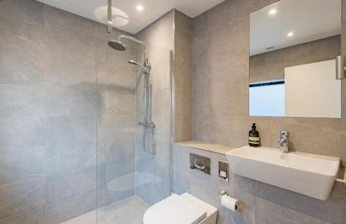 Waters Edge by Bloom Stays - Foto 13