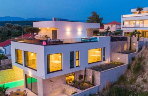 Villa Four Seasons Seaside B with heated pool and jacuzzi, Zadar - Foto 36