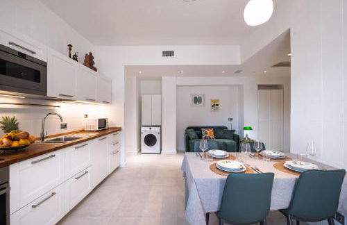 Vivi Milano B - Elegant & Bright 5-Bedroom Flexible Apartment Near Fair with Free Parking - Foto 5