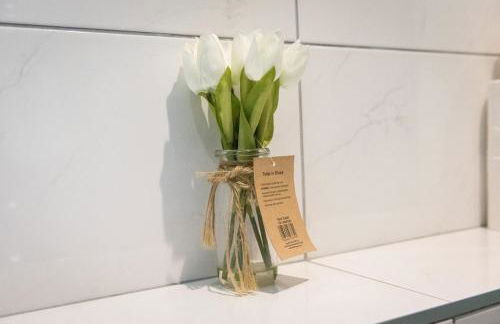 Arena Apartments - Stylish and Homely Apartments by the Ice Arena with Parking - Photo 104