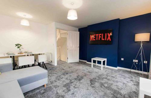 #Cloudstays Birmingham - City Getaway - 2 Lakes - Ideal For Couples Groups & Contractors - Foto 26