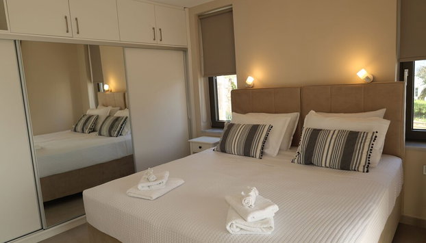 ELKORINI VILLA - Foto 4, Habitación