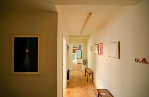 Designer Penthouse with City Views - Foto 6