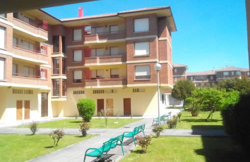 Vivienda uso turistico El Vie - Photo 2