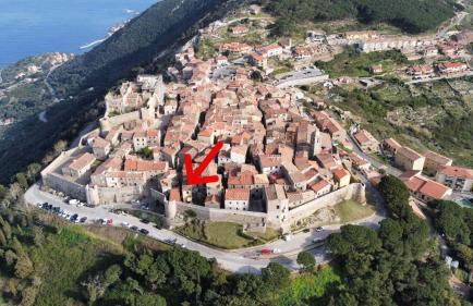 Ammiraglio Giglio Castello - Foto 1